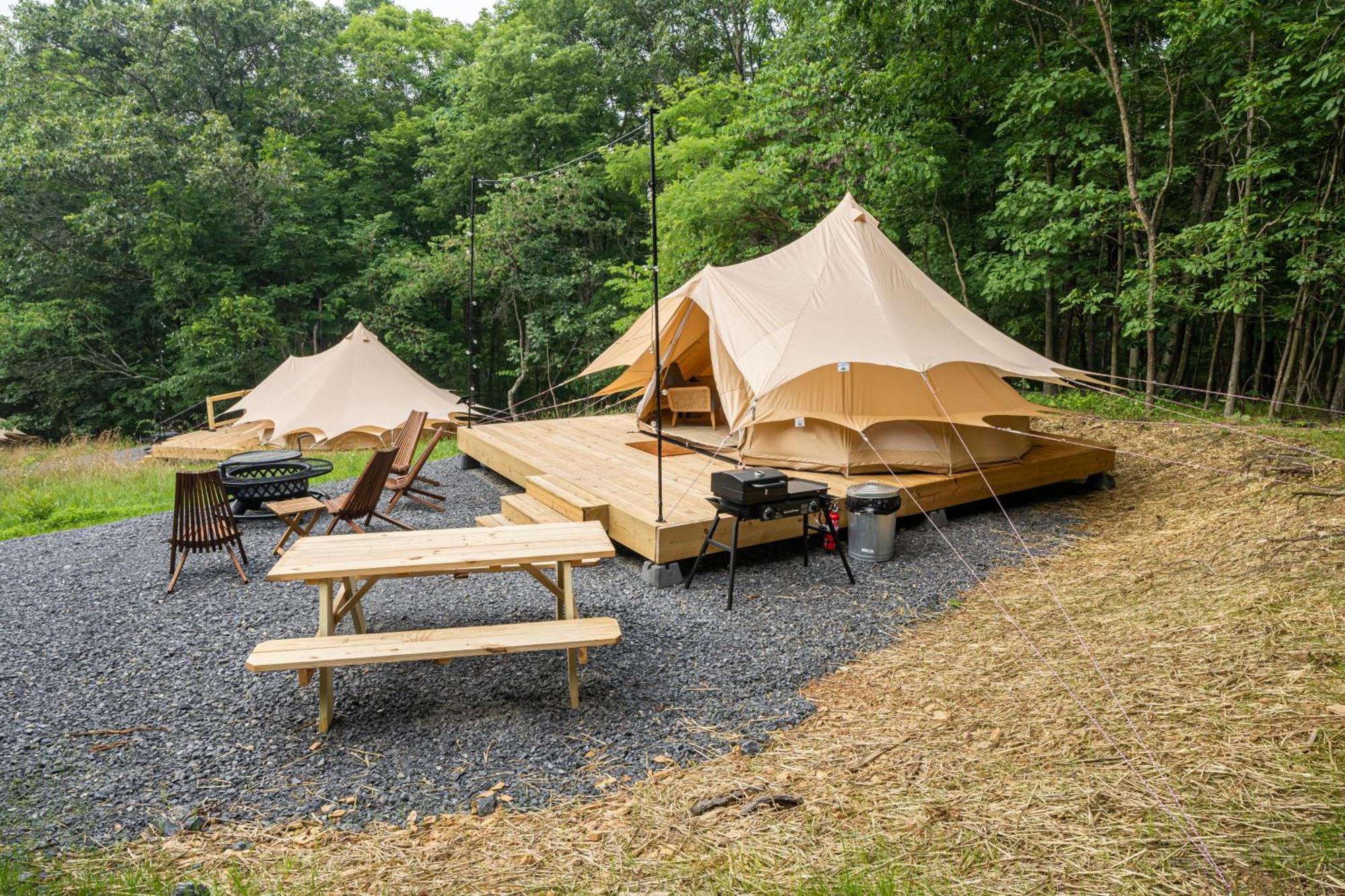 Firefly Ridge Luxury Retreat Hotel Great Cacapon Екстериор снимка